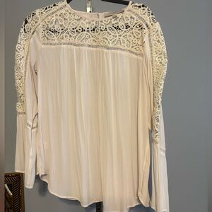 Ann Taylor Loft ivory Blouse 3/4 Sleeve Crochet Flowy Feminine Size M‎